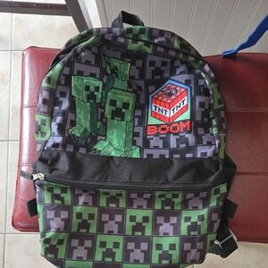 Creeper Backpack - Black and Green